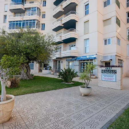 Vistas Al Mar En + Parkig Gratuito * 丰希罗拉