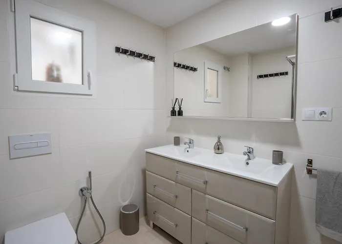 Apartamento Vistas Al Mar En + Parkig Gratuito