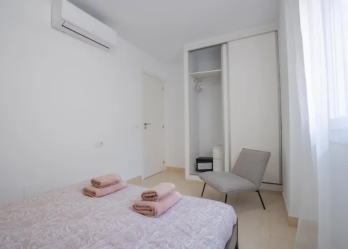 Apartamento Vistas Al Mar En + Parkig Gratuito